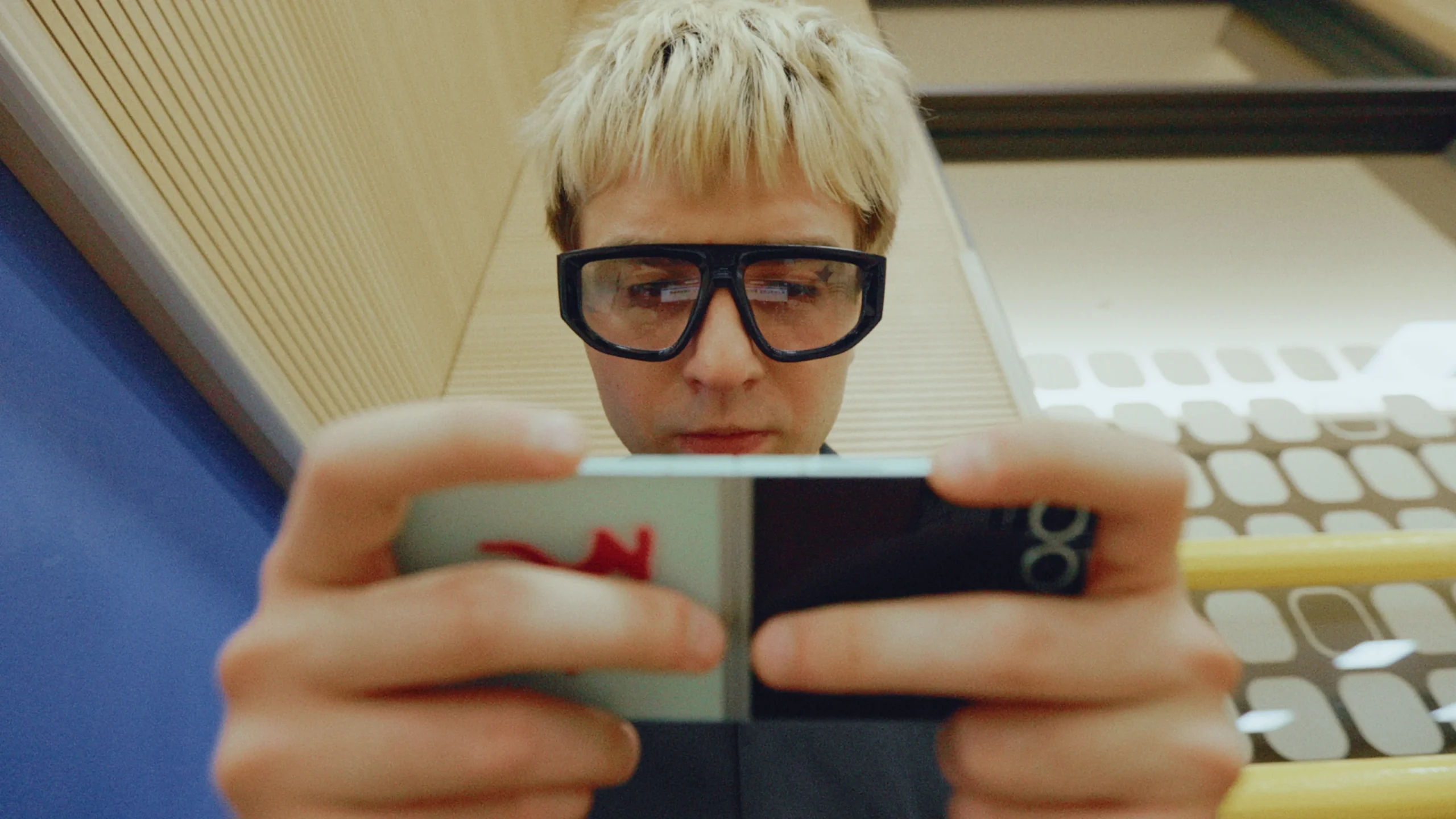 Timeline 1_01_00_19_24